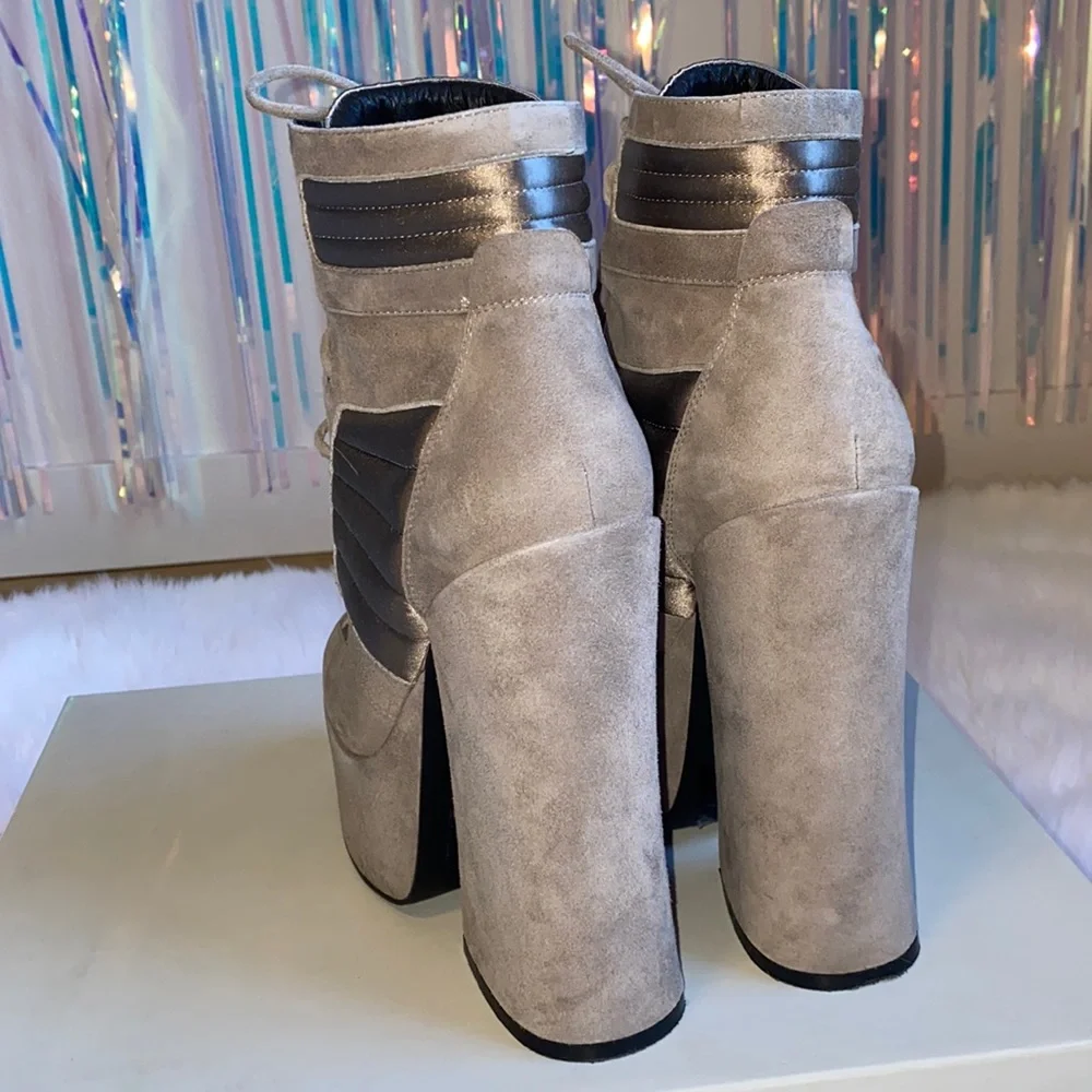 Shellys London • Fifi Platform Ankle Boots - Picture 6 of 10
